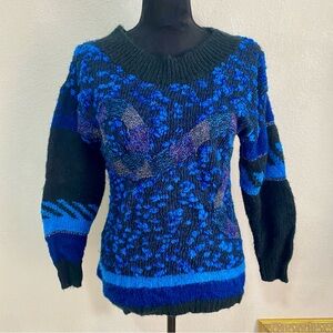 Vintage Women’s Carducci Blue Black Patterned 80s Retro Sweater Size M